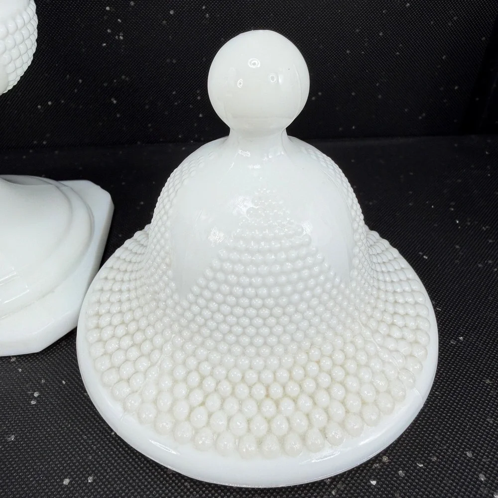 LE Smith White Milk Glass Hobnail Apothecary Jar Urn with Lid 10.5inch Vintage